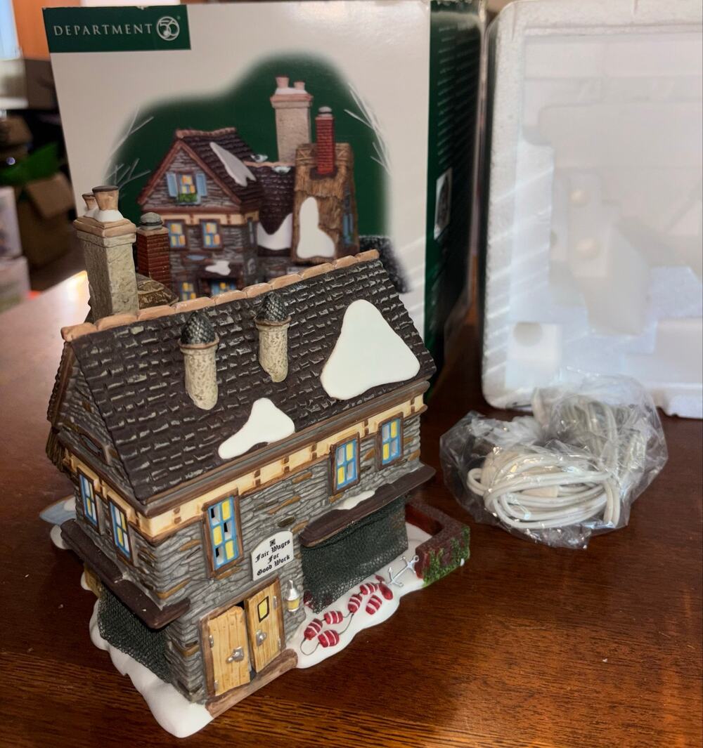 Department 56 Dickens Village “Bucklebury Cottage” in box